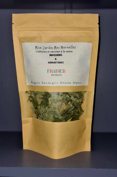 sachet de feuilles de fraisier en papier kraft avec une fenêtre transparente pour laisser apparaitre les feuilles sèches